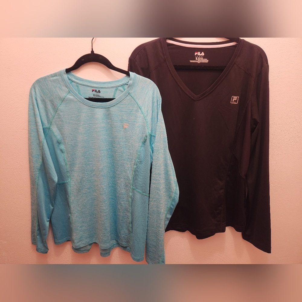 Bundle Of 2 FILA Sport Long Sleeve Tops